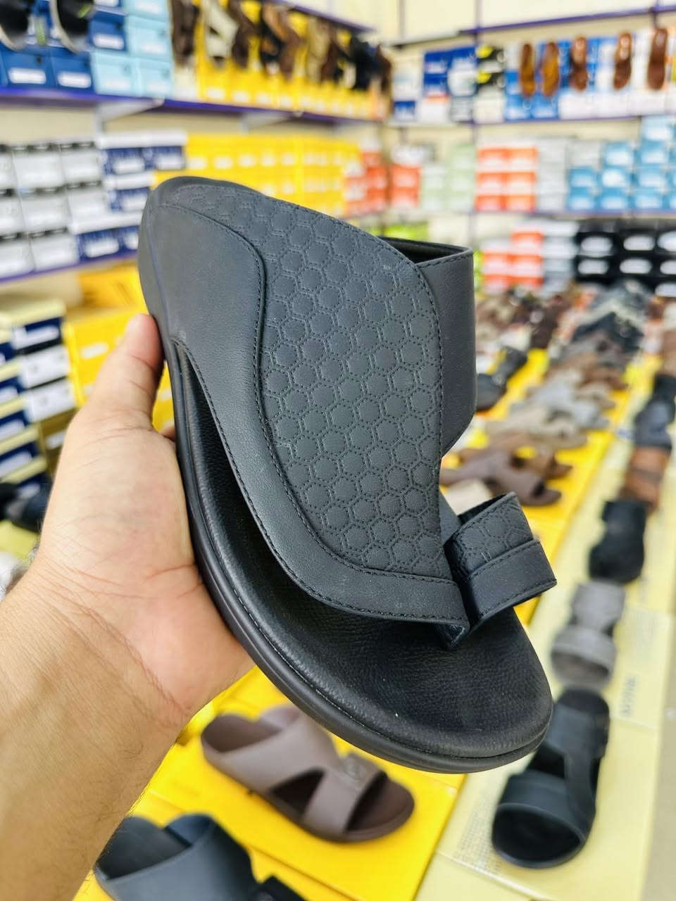 🪡#بضاعتنا الجديده🪡
#تشكيلة سريعه اليوم     🔥🔥🔥
_____
شحاطة خفيفه طبي
القياسات-41-42-43-44-45
ـــــــــــــــــــــــــــــــ
زبائننا الكرام زورونا وتجدون كل مايسركم ويرضيكم 

تكريت شارع الاحتفالات مجاور دشداشه شاكر


**إذا كنت صاحب هذا الإعلان وتريد حذفه لأي سبب، رجاءا أرسل رسالة إلى الدعم الفني**