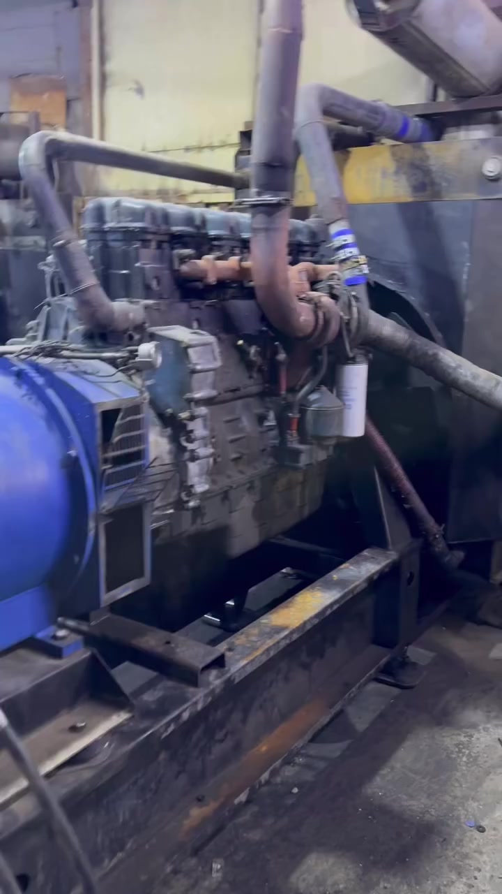 السلام عليكم 3 مولدات للبيع
سكانيا 124 توليد 350 كيفي بيها بخار بسيط 
سكانيا 94 قبق حديد شرط الحمل توليد 300 كيفي 
سكانيا 95 قبق بلاستك توليد 250 كيفي شرط الحمل 
للاستفسار ***********
شرط المكاين كلهن بلحمل والياخذهن شلعه وحده اله تخفيض بالسعر
