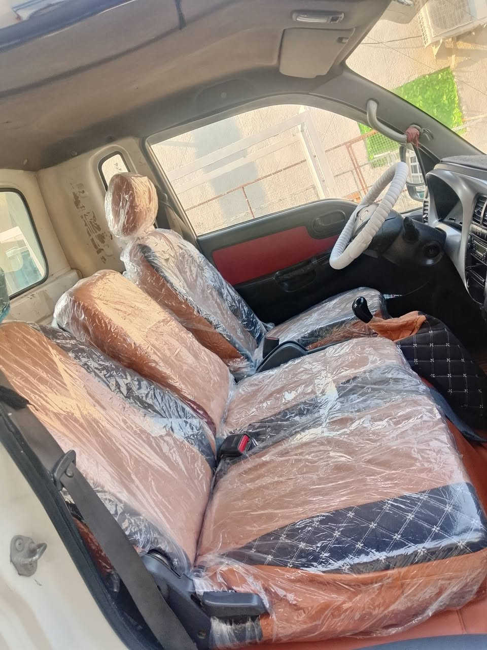 السلام وعليكم ورحمه الله وبركاته سياره معروضه للبيع موديل 2013 رقم ذي قار تحويل مباشر رقم نكليزي بسمي تخم تاير جديد سياره جهازه مال جناي جاهز ومحور ستد 27 السعر 113وبيها مجال قليل مكاني واسط نعمانيه ***********
