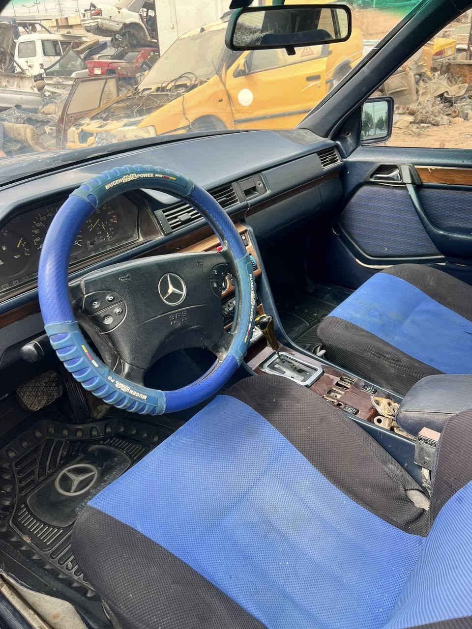 لام عليكم دب مديل 91 مكينه 2500كير نضيف رقم بغداد راعيهه يمي ركوك بلاد مكان سياره بصره كرنه ***********سعرر 50
