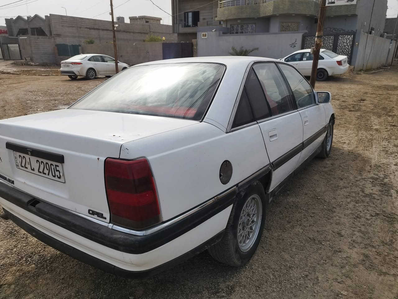 اوبل اوميكا 92حجم 20رقم اربيل دولي سنويه لحد30شرط تحويل مباشر سيارة جاهزة بي صبغ مكانات قليله تخم تايرات جديد صدر امامي خلفي جديد باتري جديد دوشمه جديدة كهربائية كله شغله تفئه 
سعره 37انتصل ع صاحبه ابوجلال ***********
مكلف بنشر
