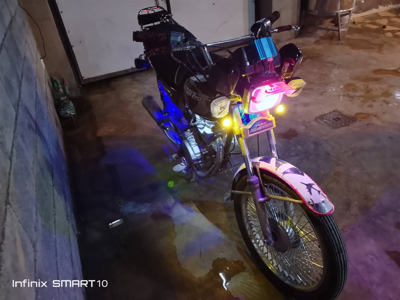 السلام عليكم ماطور للبيع نامي برو 19تخم ويالة وتايرات مكينة خرسة  كهربائي كلة شغال ماناقصهة شي حيل جديد سعر خاص مكاني خانقين  ***********
