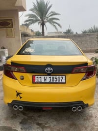 كامري ١٣ لبيع سياره مرتبه وجاهزه لشغل بيه جملغ خلفي بدون دواخل  سياره ...