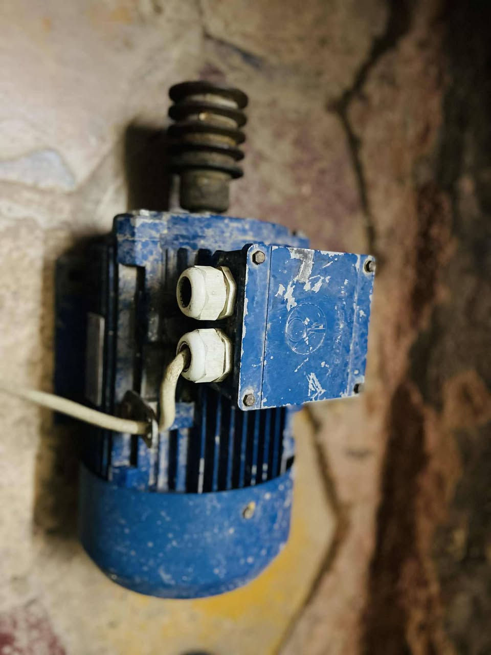 ماطور مال ماكينه مال ندافه للبيع اربعه حصان تريفيز ابو اربع خطوط نظافه 100%//***********/
