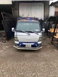 کیا مۆدیل ٢٠٠٧ مەکینە سپی  ٣٠٠٠ پەمپ کارەبایی گیر و مەکینە بەشەرت تەقە...