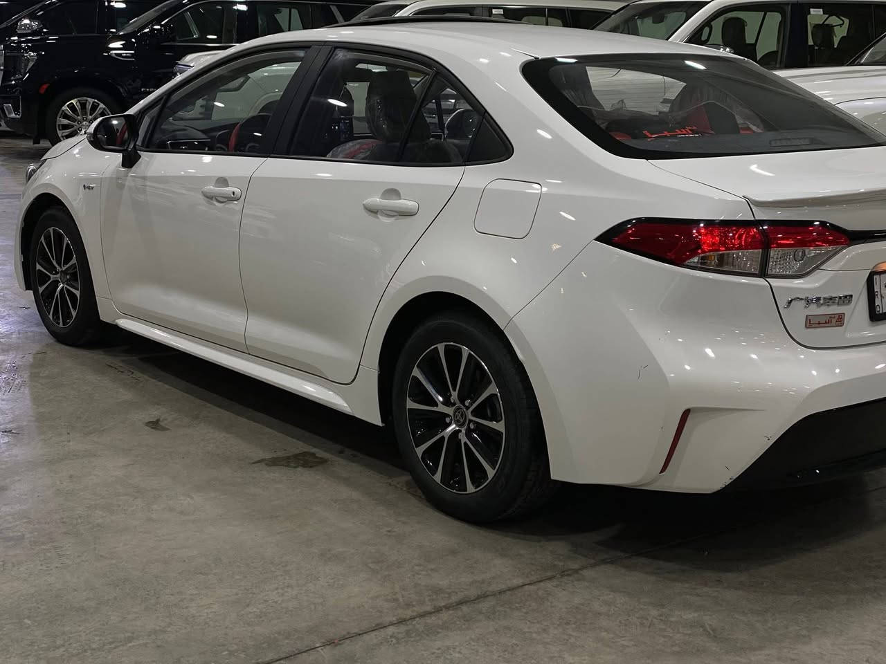 تيوتا كورلا هايبرد موديل 2025
سيارة جديدة ماشية 15000 كم 
فول مواصفات للاخير 

💎 ســعــر ✅ ::  الــرد تلقائي 📮

كشنات جلد احمر+مقاعد كهرباء 
رادارات مانع تصادم اوتو هولد 
شاشة كار بلاي كامرة دوارة 
فول تحكمات سبايدر اصلي 
سيتم بلاك ع السيارة اصلي داخلية 
السيارة مغلفة PPF+ارضية 
جلد درجة اولى  مكان السيارة بغداد 

رقم صاحب السيارة ***********
