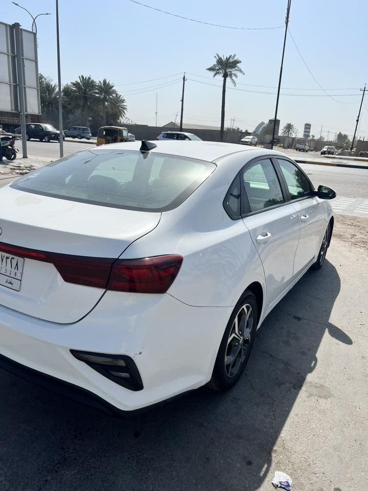 كيا فورتي 2019 وارد أمريكي محرك 2000 دوش كير AT المرغوب حادثه بامريكا جاملغ وبنيد صور حادث مرفقه وبالعراق بابتين وجاملغ بدون دواخل وبدون ايرباك السياره بأسمي ماشيه 118 سعرها 125 وبيها مجال مكاني بغداد ***********
