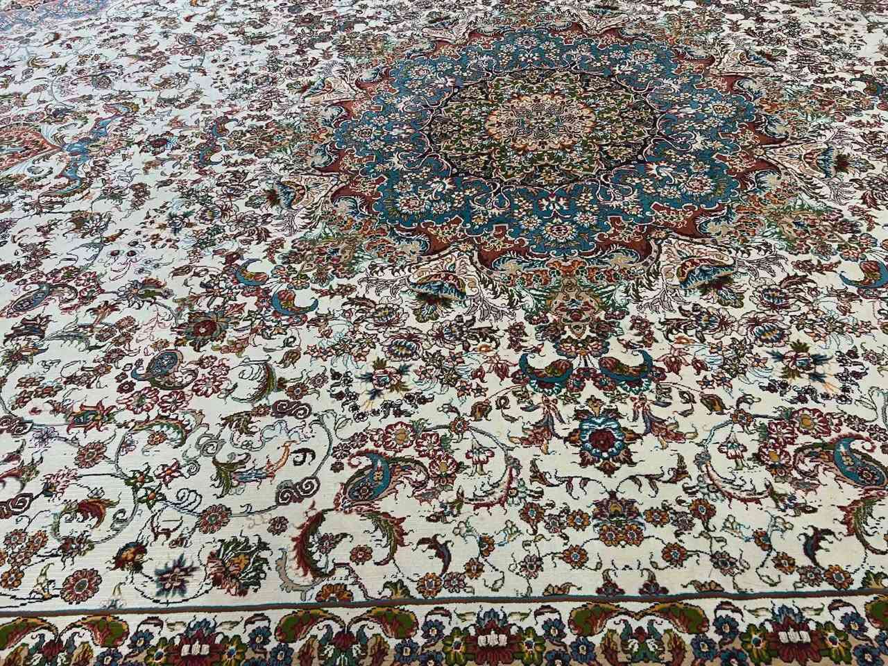 دوانی ٣×٤ ی ٧٠٠شانەی دەرەجە یەک له سلیمانی


**إذا كنت صاحب هذا الإعلان وتريد حذفه لأي سبب، رجاءا أرسل رسالة إلى الدعم الفني**