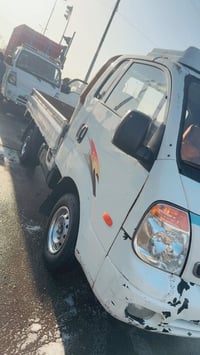 كيا بنكو 2008 مكينة ٣٠٠٠ مفتوح سيارة جاهزة  حدادية جديدة تخم تاير خلفي...