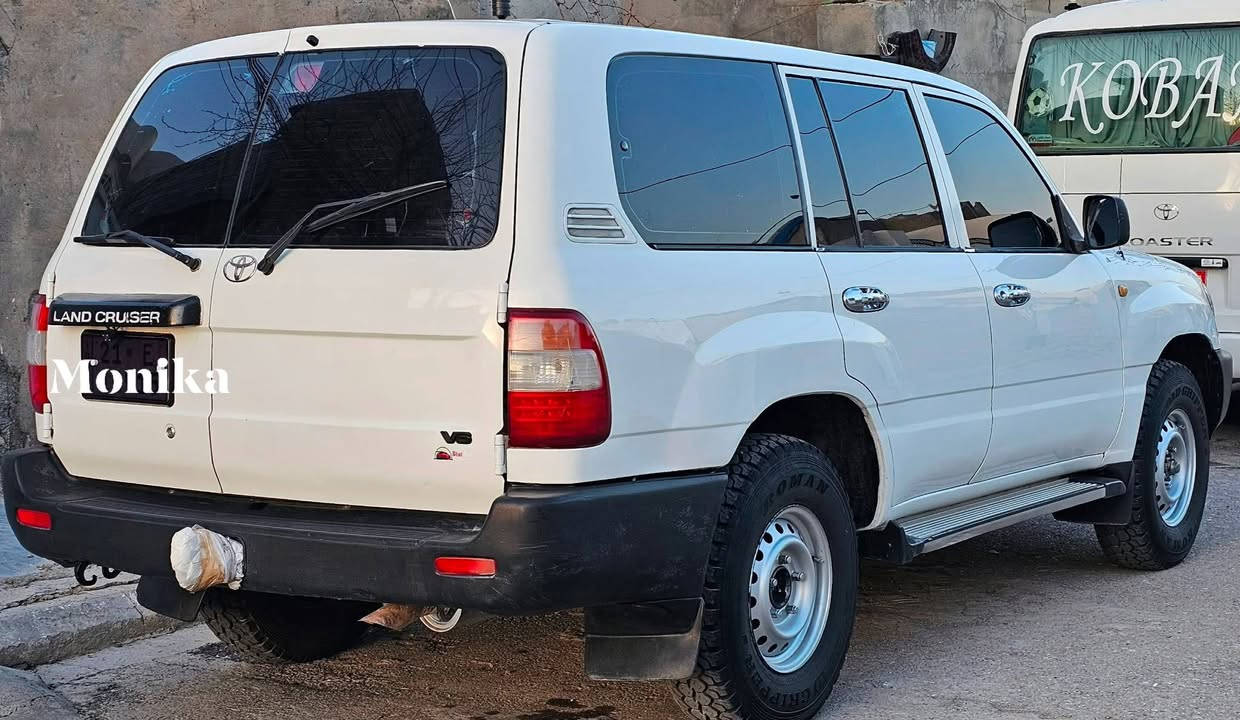 مۆنیکا2005فول عادی
تەحویل ئەسڵ

🌹سەنەوی تازەیە 🌹کارت بەنزین هەیە

حیزام بۆیاخ شوێن لەزگە 

من بە کامل ئەیفڕۆشم وەرگەڕاو نیە

مەعجونی نیە

پێش و دوای هیچی پێوەنیە

چوارتایەی لۆک

تاخم پێش و دوای لۆکک

دینارێ مەسروف نیە

ماشەڵای ئەوێ سەیارەکە 

نمونەیە ماڵی دۆستە

***********
***********

ئەدمین❤
