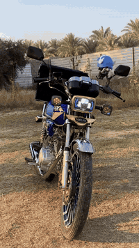 للبيع دراجة أيراني💯 

❗️مكان الدراجة / التاجي/ المشاهدة/ منشئة نصر 

النوع سونلك
خمسة گـيـر  
موديل 2024
المحرك 200 cc
معدل السرعة شاشة وبيها مسجل 

الدراجة نظيفة كهربائيات كاملة اي نقص ما بيها 

العيب الوحيد❗️الويل بيه عواج خفيف وأبد ما مأثر

السعر 700 ألف    
وبيها مجال للطيبين

رقم التواصل.       *********** 

0750 095 7927
