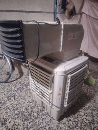 للبيع مبرده جنرال الخليج اخت جديده مستخدمه موسم واحد نضيفه وشغاله بدون...