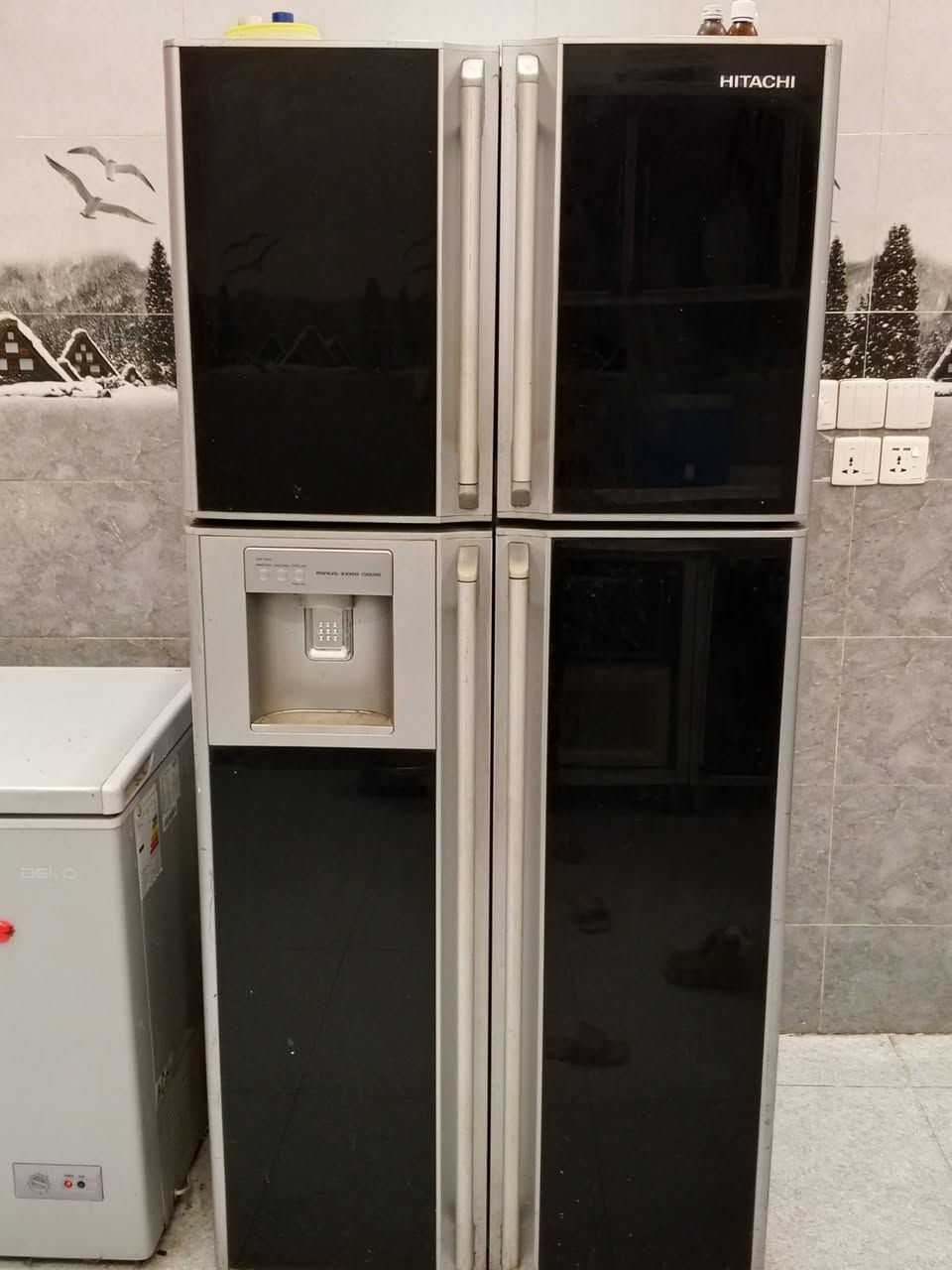 السلام عليكم ثلاجه للبيع اربع بيبان
محوره فريز
السعر 400  وبيهه مجال
ناصريه الاسكان الصناعي
***********
