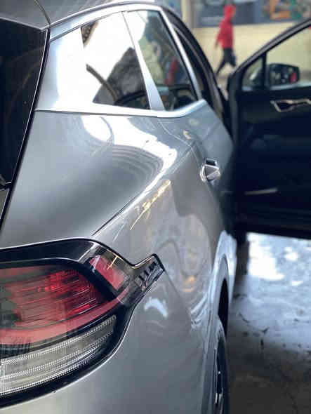 سبورتج 2023 وارد امريكي الشاصي الطويل محرك 1600 سمارت ستريم تيربو اقتصادي جدا ماشيه 53 الف كم وليس ميل بجم كبس
كير ست سرعات ATF المرغوب 
لون مميز 
كروز سرعه رادار امامي مانع تصادم
اربع وضعيات قياده 
نظام نزول منحدرات 
كاميرا امامي خلفي
ليد نهاري مع شفتات سرعه بالاستيرن

مانع تزحلق 
نظام القياده الذاتيه 
وبعد بيها مواصفات اهوايه 
صور الحادث بالمنشور وايرباك تكمه فقط 
رايدها 19300
***********
