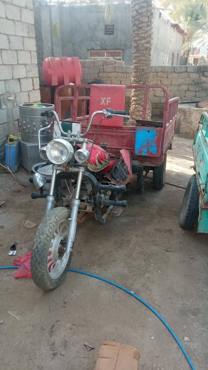 للبيع شغالات عوزهن ترتيب وحده اوراق والثانية سنويه ابيع شلع اثنينهن ب٧٠٠وبيه مجال الشراي يتصل ***********
