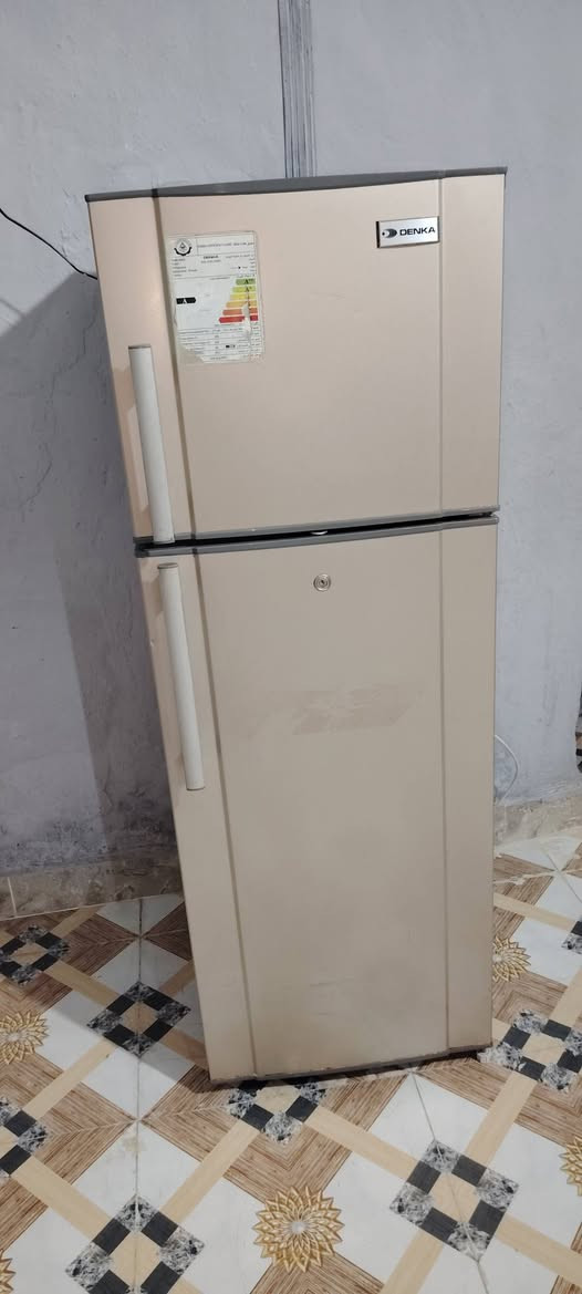 ثلاجه للبيع شرط التجميد السعر ب١٠٠ مستعجل على بيعته


**إذا كنت صاحب هذا الإعلان وتريد حذفه لأي سبب، رجاءا أرسل رسالة إلى الدعم الفني**