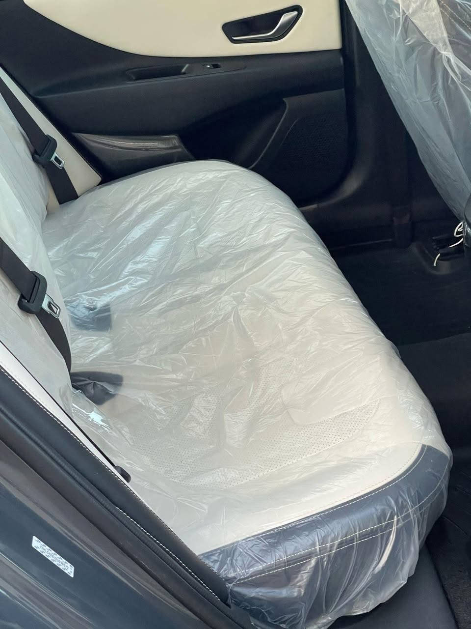 سلام عليكم 
هونداي النترا
رقم بغداد بأسمي 
صور الحادث مرفق السياره بارد فقط وبيه شخط بسيط بدوسات 
مواصفات السيارة /
سعة المحرك :- 2000 دوش
☑️عدد المشي 27m
☑️موديل 2024
☑️فتحة سقف
☑️الون سمنتي
☑️شاشة دجيتل متصلة بلكامل 
☑️بصمة تشغيل
☑️بصمة ابواب 
☑️سايد بريك بصمة 
☑️بصمة صندوق
☑️تشغيل عن بعد 
☑️رادار امامي رادار خلفي وجانبي 
☑️مانع تصادم بريك ذكي 
☑️مدخلين شحن واواكس 
☑️تبريد بيانو منفصل 
☑️دشبول لد بلادي عدت الوان بي 
☑️كامرة خلفية دوارة 
☑️كراسي تدفئة 
☑️مانع تصادم
☑️حساسات اطارات
☑️مثبت سرعة Cross
☑️اضوية امامية لون ثلجي ❄️ LED
☑️نضام ترحيب عند الاقتراب 
☑️مانع انزلاق
☑️دخول ذكي 
☑️نظام قيادة ذاتية 
☑️نظام GPS +خرائط
☑️3 انظمة قيادة (eco, ner, sport)
☑️شاشة اعطال الاكترونية 
☑️زر عرض الكامرة 
☑️شحن واير ليس
☑️لد امامي خلفي 
مكان السيارة بغداد 
السعر 178 بيهة مجال قليل 

   📞***********
مامتواجد فيس رقم فقط
