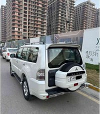 بدون حادث او خالي من الصبغ نضيفه من كل النواحي  صيانه قبل البيع دهن كي...