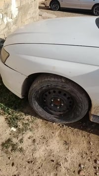 لومينا ٢٠٠٤للبيع مزاد الداخليه بيها كتاب  السياره كلشي بيها جديد  فقط ...