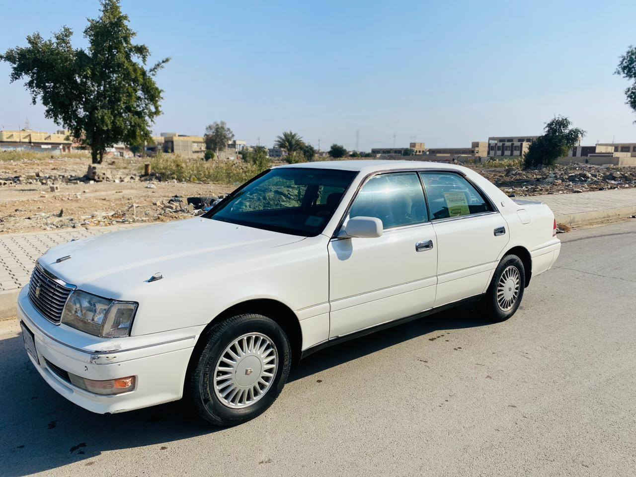 السلام عليكم ورحمة الله 
كراون راس الثور حمامه 
مكفوله من الگلبه والشاصي 
محرك 2500
رقم واسط تحويل مباشر 
السعر 80
للتواصل ***********
