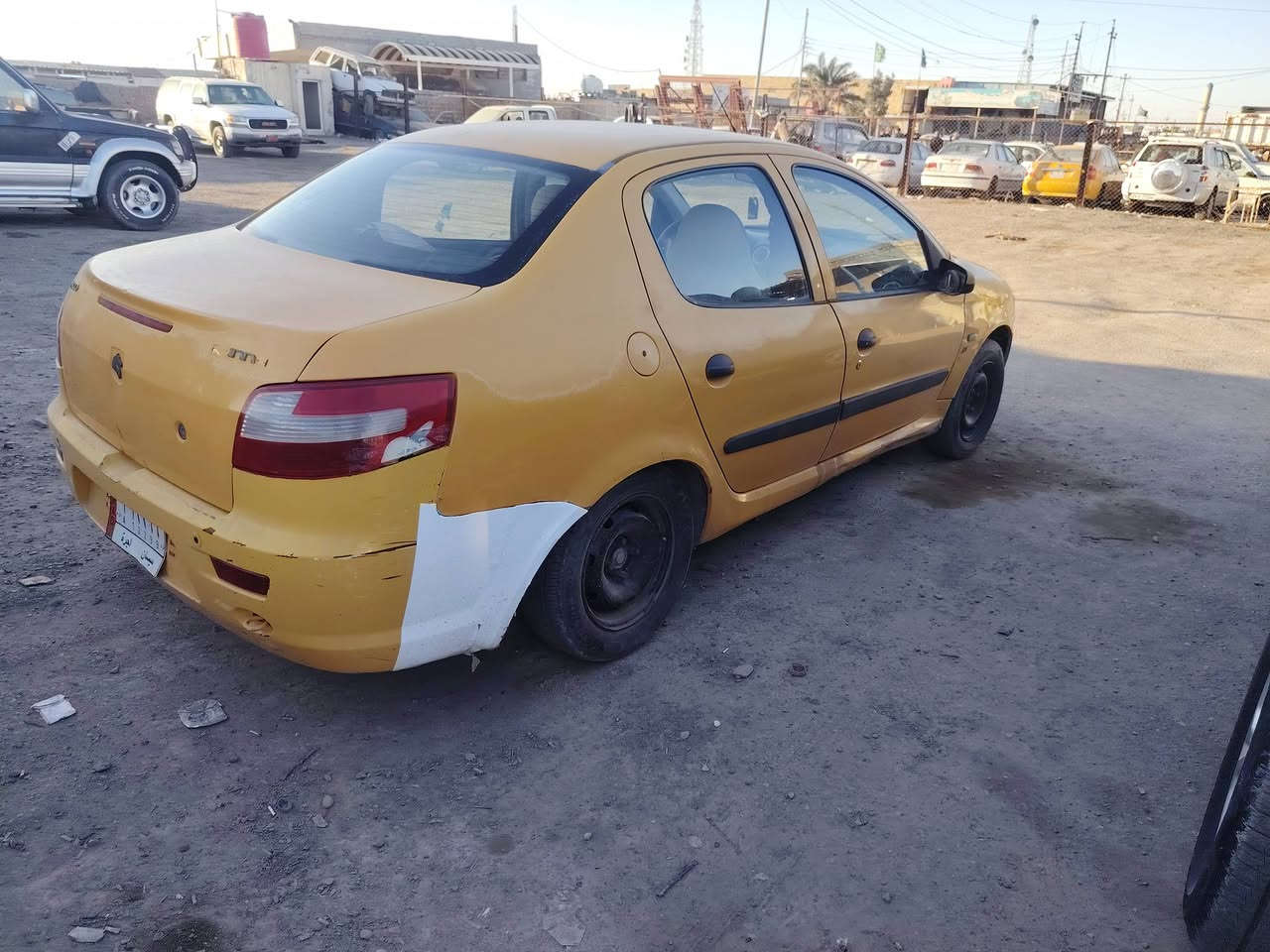 السلام عليكم سمند رنا موديل ٢٠١٤ مكينه كير نضيفات السعر ٢٢ وبيه مجال و مراوس عادي ***********
