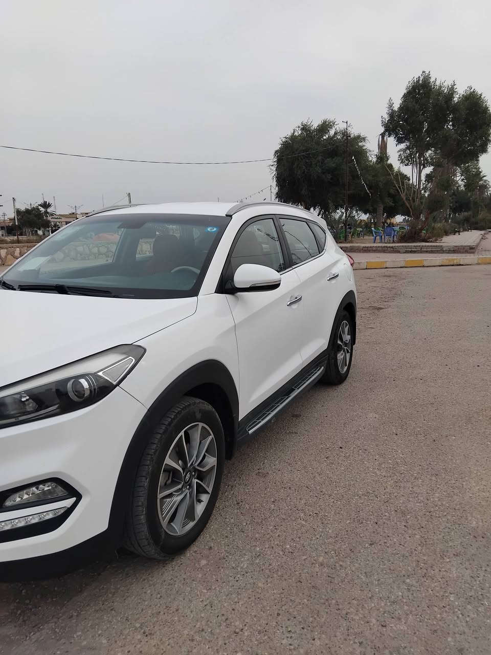 السلام عليكم توسان خليجي موديل ٢٠١٨ السيارة كلش جديده ماشيه ٧٨ الف كيلو استخدام شخصي مكان السيارة ميسان رقم بغداد مشروع وطني بسمي كفاله من الصبغ والتبديل سعره, (١٩٠)هذا رقمي(***********)
