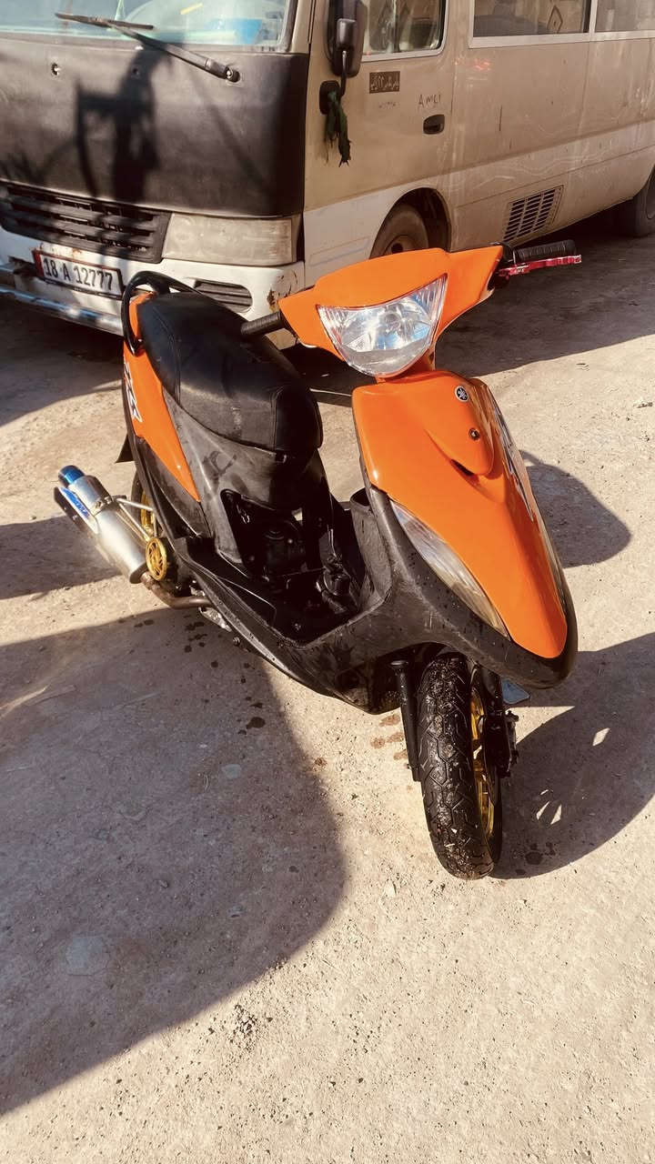 ماكس عدلة للبيع  لو مراوس  مكاني شعب حي البساتين
السعر 350 وبيهة مجال
بوشة رياضي  صالنصة رياضي 
كلاجات رياضي شيال رياضي اصلي
لون مميز برتقالي
كابريتر اصلي شلعة ومعدل
ويل كب  ذهبي ستان رياضي
تايرات مال بالة
بيهة نقص قليل


**إذا كنت صاحب هذا الإعلان وتريد حذفه لأي سبب، رجاءا أرسل رسالة إلى الدعم الفني**