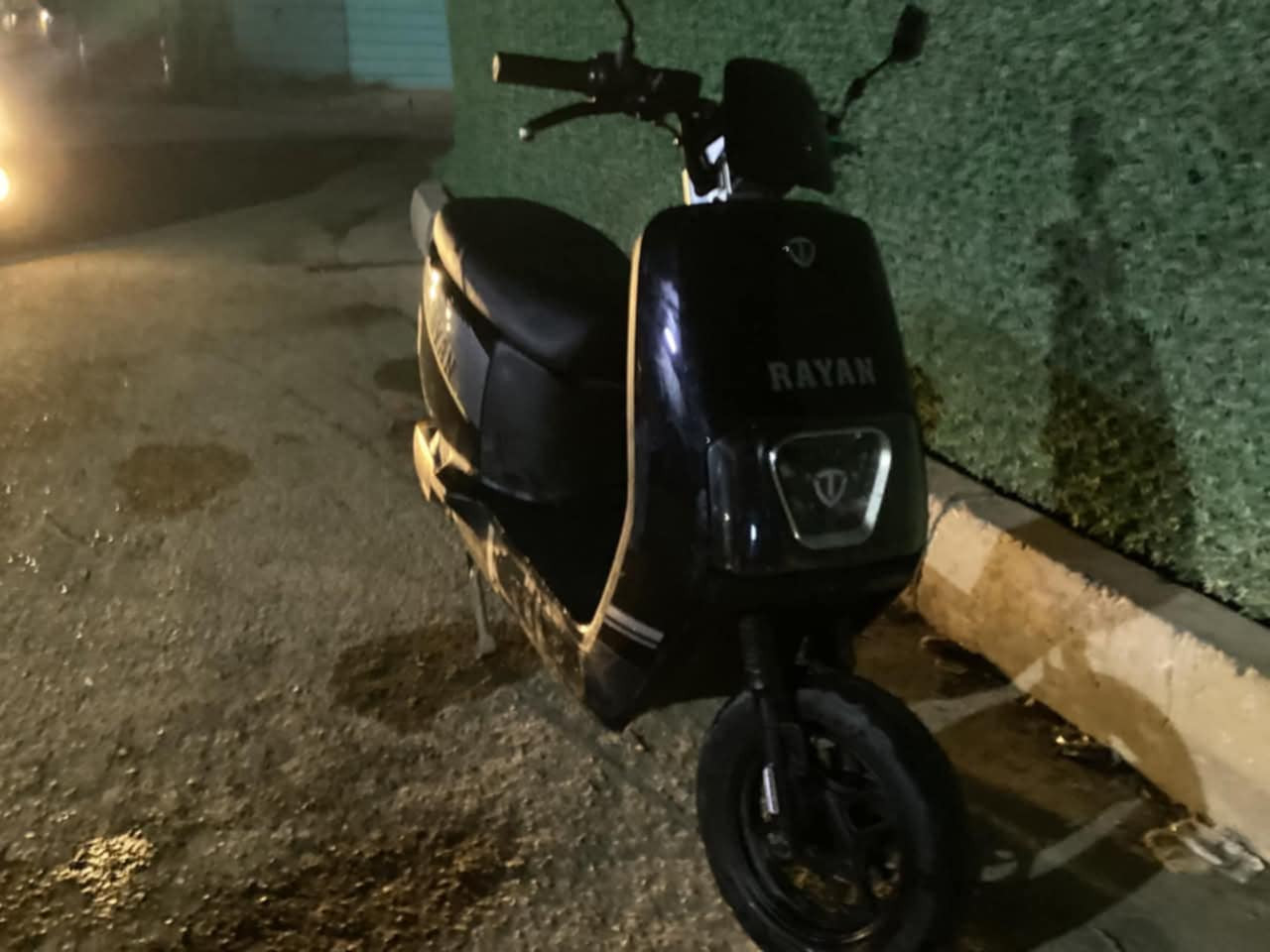 السلام عليكم دراجه ريان طالج ييدا 2025 6 بطاريات مسطره السعر 350 جديده لوك نقصها فقط جاملغ امامي وسبايدر  وكفرات الي جوه الستيرن شوي واكعات بس تصير وشاحنه ايضا نقص وعقلها رياضي 80 وملف جديد لوك وبطاريات جدد مكاني السيديه


**إذا كنت صاحب هذا الإعلان وتريد حذفه لأي سبب، رجاءا أرسل رسالة إلى الدعم الفني**