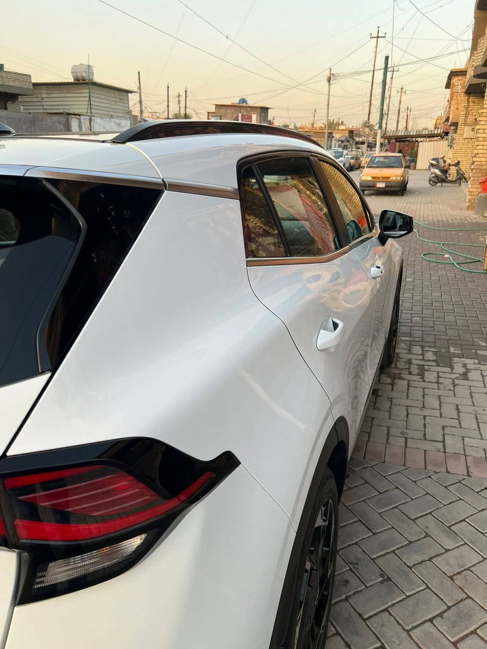 السلام عليكم 
كيا سبورتج موديل2023
ماشيه 29 
***********
