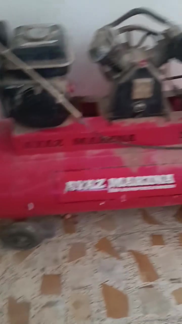 السلا وعليكم كمبريسر البيع المكان الا مين الثانيه رقمي ***********
