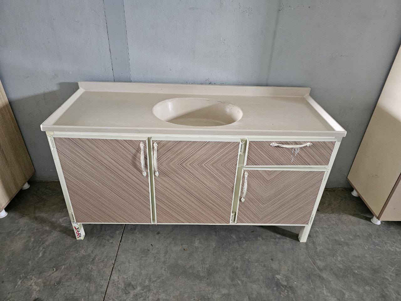 سنك مرمر متر ونص
السعر 150 الف

متوفر توصيل بغداد ومحافظات
#كاونترات #تخفيضات #توصيل #بغداد #محافظات_العراق #واسط #بابل_الحله #كربلاء #نجف


**إذا كنت صاحب هذا الإعلان وتريد حذفه لأي سبب، رجاءا أرسل رسالة إلى الدعم الفني**