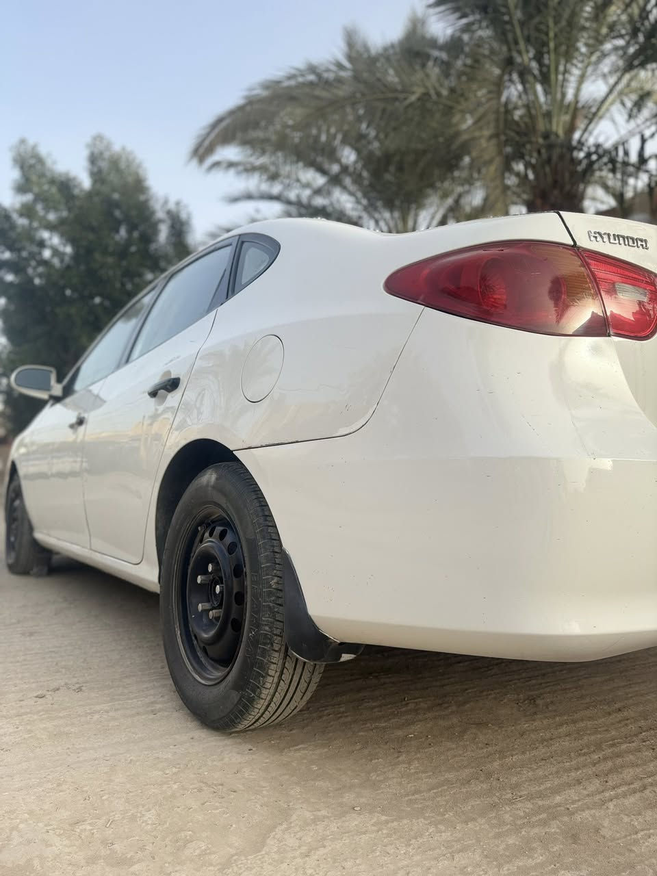 مكلفه بالنشر 
السلام عليكم النتره 2010 خليجي مكينه 1600 دكشن عالي بيه صبغ 3 قطع بدون حادث حداديه تبريد تخم تاير كله جديد رقم ربيل تحويل وكاله السعر 88 وبيه مجال تفاصيل ***********
