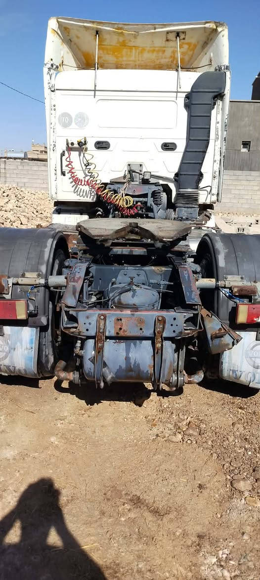 السلام عليكم فلفو موديل 95 رقم انبار انكليزي 
محرك شرط كير شرط راعيه بل ديره 
السعر 90 وبيه مجال مكان كرابله 
***********
