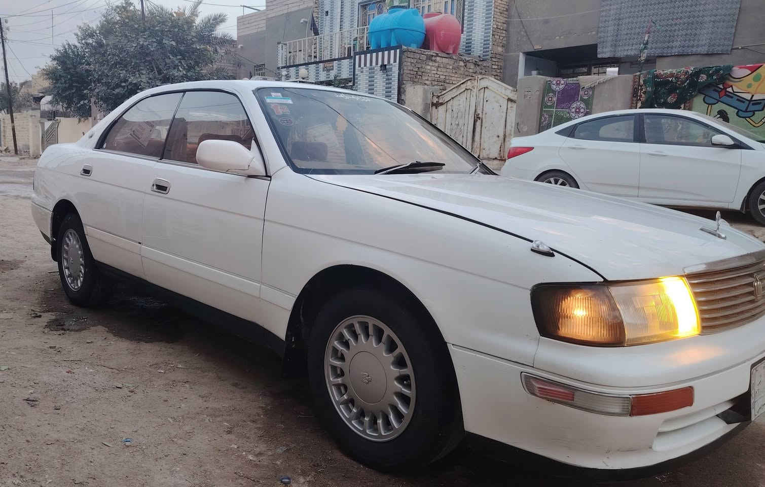 سلام عليكم بطه مديل. ٢٠٠٠للبيع متصل مكفوله من كصه ونقل جثه والضربه حداديه جديده مكينه وكير كفاله رقم بصره سنويه منتهيه المكان ميسان *********** السعر ٥٥ وبيه مجال
