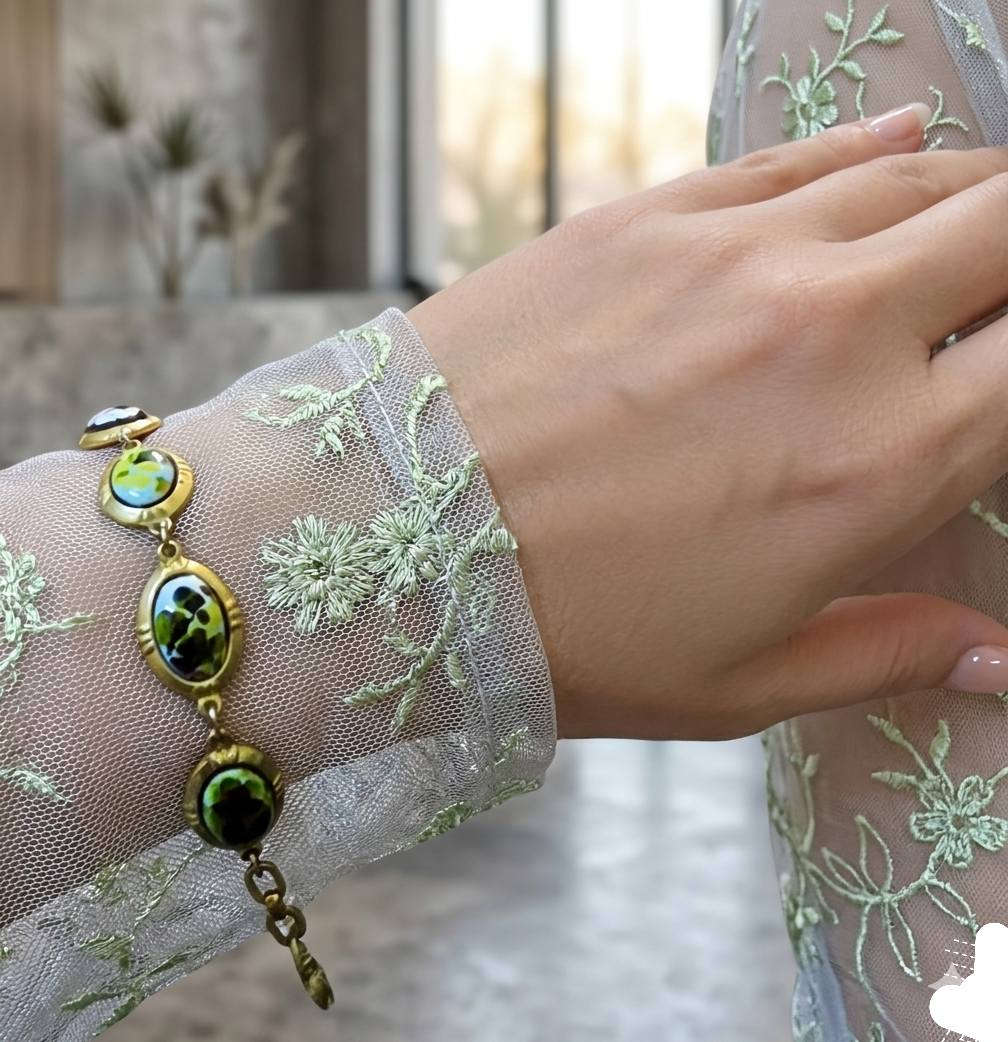 السلام عليكم
التواصل خاص لطفاً


**إذا كنت صاحب هذا الإعلان وتريد حذفه لأي سبب، رجاءا أرسل رسالة إلى الدعم الفني**