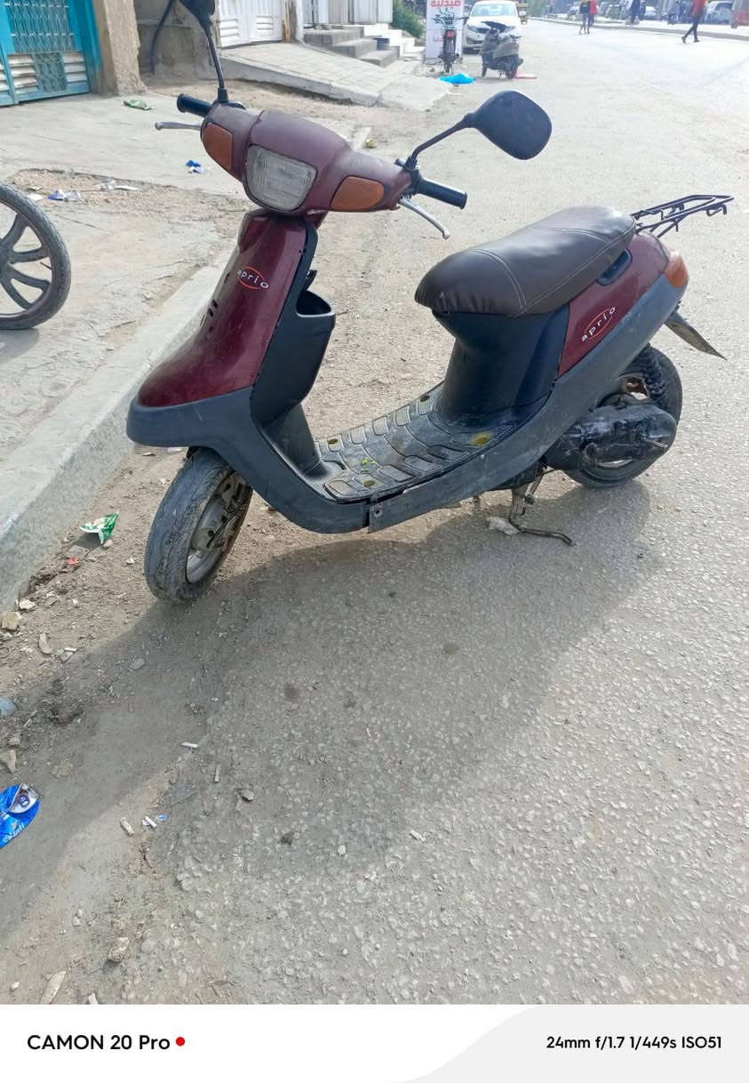 للبيع كربلاء الجاير مقابل معرض الحمداني نقص باتري تشتغل هندر واحد من الصبح الشاصي مكفول من اي شي بيها صوت كير ١٧٥وبيها مجال بسيط
للتصال ***********
للبيع كربلاء الجاير مقابل معرض الحمداني
