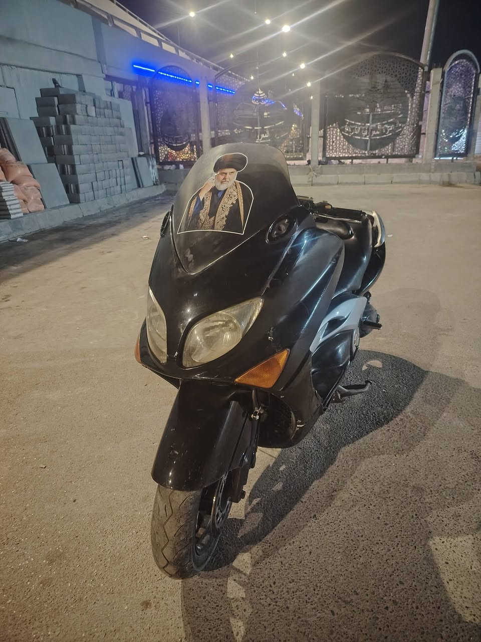 السلام عليكم ورحمة اخوان دراجه تيماكس 2008 الدراجه كلش حلوه وبيه مكينه خير من الله شرط مكينه كفاله وكشر كدامك بس اكفلك مكينه كفاله كفاله السعر ١٧ وبيه مجال شي بسيط وهاذه رقمي *********** ولحد يفوتلي خاص ما اجاوب
