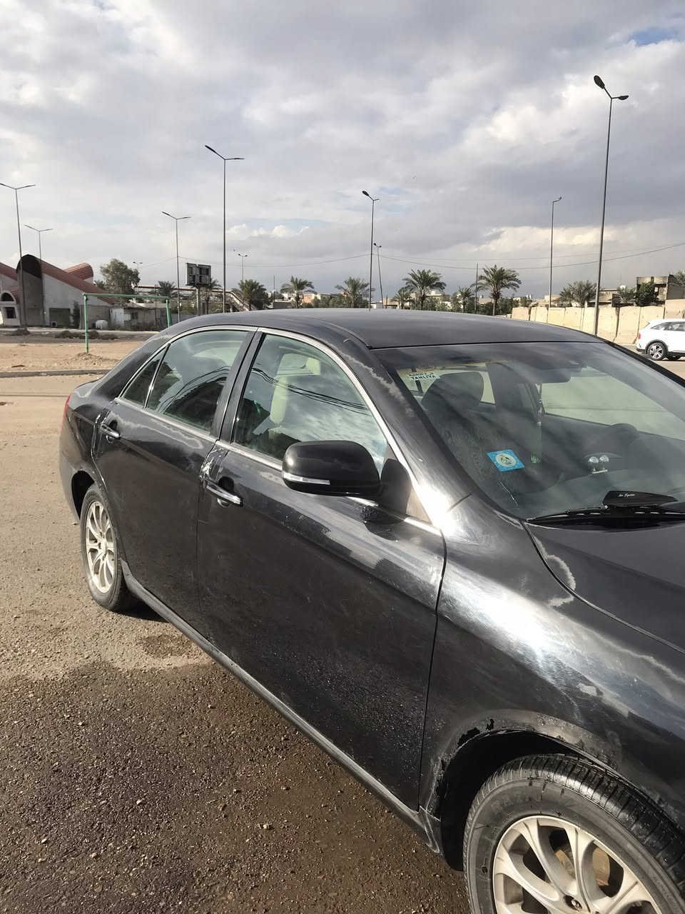 سيارة ام كراند موديل 2013 حجم 8 الكبير السيارة بأسمي العنوان ببغداد السعر 58 وبيها مجال بسيط 
للاستفسار ***********
