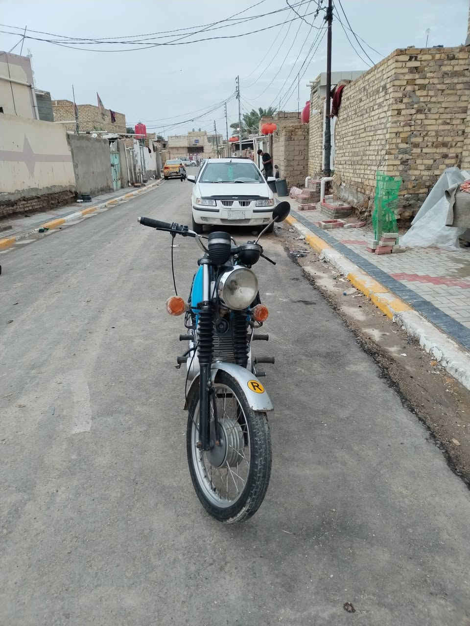 مزات مديل 82 للبيع كصه ثانيه المكان الدوانيه الحمزه الشرقي ***********
