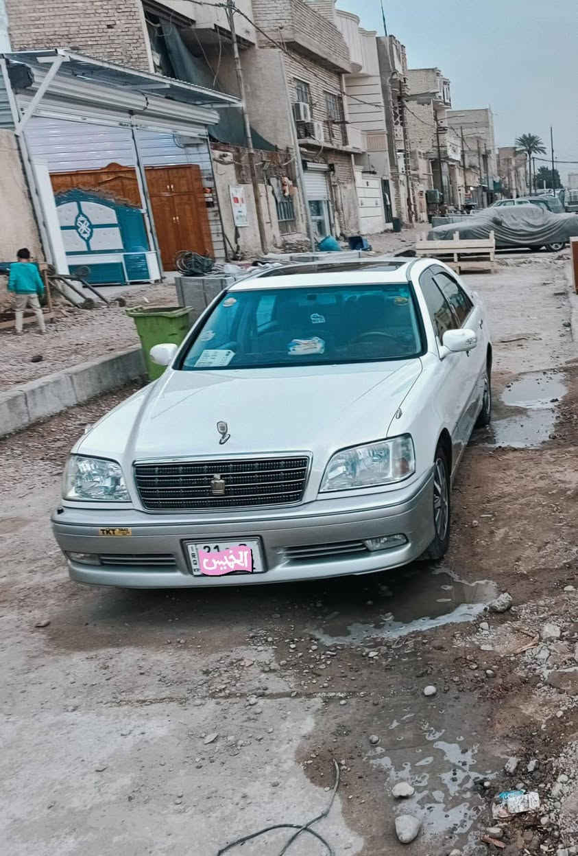 السلام عليكم سياره لوك لعابيه السياره نضيفه مكانها بغداد تحويل ثاني يوم السليمانية السياره فول مواصفات من فتحه وهمه اصحاب الخبره يعرفون الشراي يتواصل ***********   المو  شراي لا ينتصل
