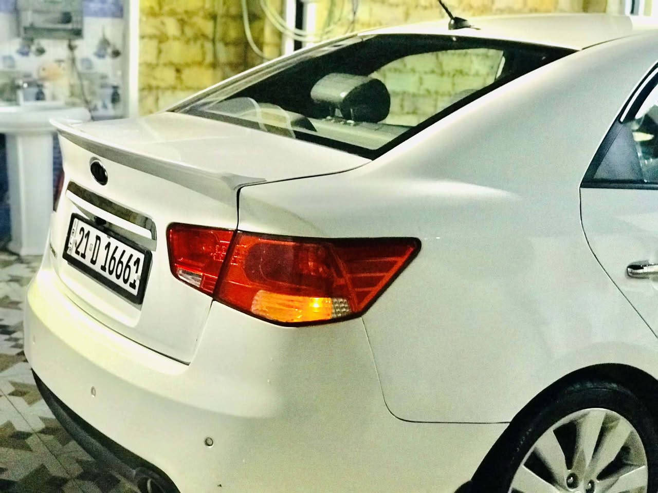 للبيع سيراتو ٢٠١٢ خليجي فول مواصفات
رقم سليمانيه  (سنوية جديدة ورقم جديد)  سيارة بيهة نص قطعة صبغ اثر شخوط تبريد ثلج بالضمان فتحة سقف طكتين
داخل دشبول لونين 
مري شفط 
تخم تاير جديد 
ويل بلادي جديد
شاشة اندرويد تسجيل فيديو صوت وصورة
السعر 100 ومجالهة بسيط جداً  
رقمها حلوو مميز 
مكانها ديالى الوجيهية الاتصال 
‏‪***********‬‏

‭
