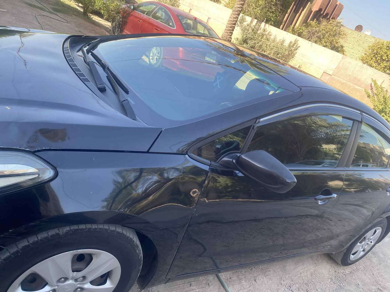 السلام عليكم 
فورتي ٢٠١٧ وارد امريكي 
ضررها بنيد فقط وراجع نفسه بارد
بدون ايرباك 
رقم اربيل
محرك ٢٠٠٠دوش 
السياره الحمدلله جاهزه مابيها نقص محرك كير مكفول
***********
