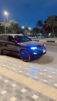 للبيع جيب بلاك توب  موديل 22 (Black top) الون أسود الماع  ماشيه ￼ 35 م...