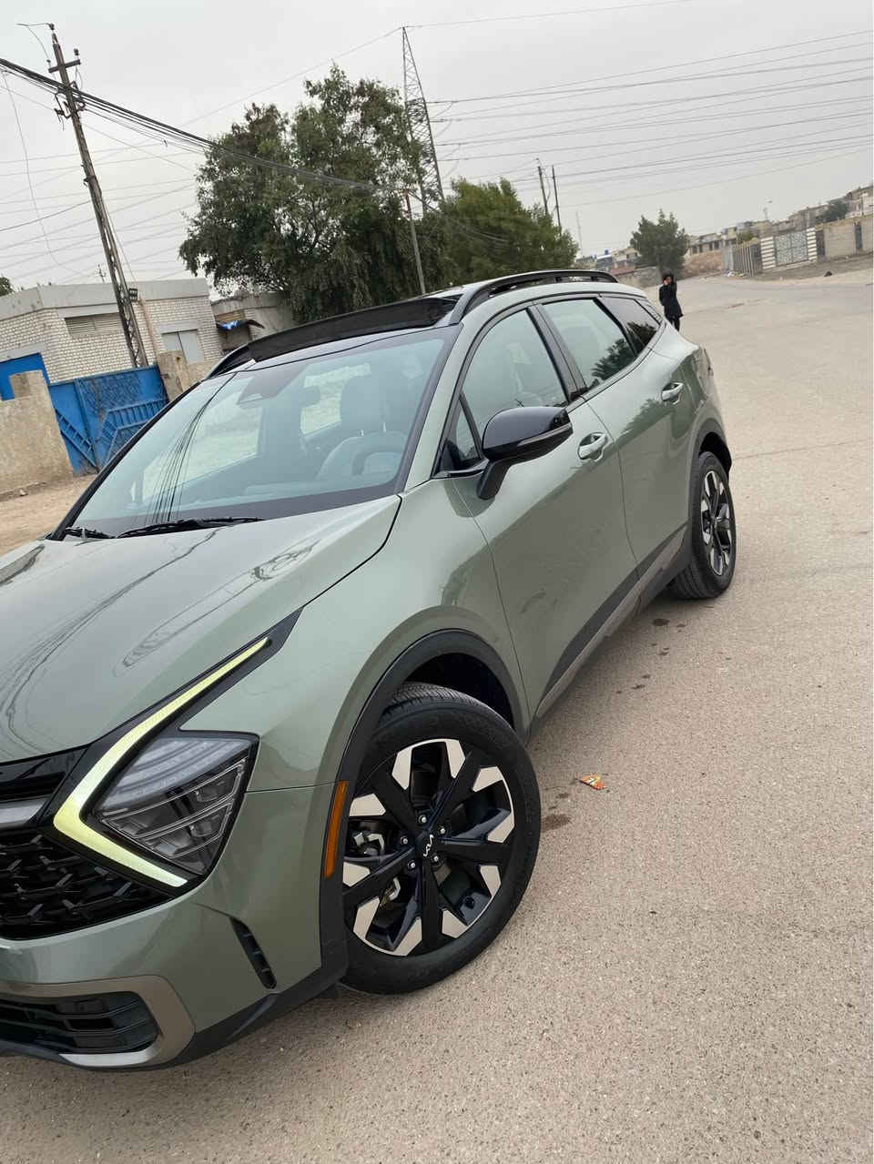 السلام عليكم 
سبورتج موديل 2024  x line
السعر 23700 مجالها بسيط جداً 
اللون زيتوني مميز 
ماشيه  15 ميل  تطلع بلكيلو 21 
السياره حادثها فقط بنيد جداً بسيط 
ونفسه مصلح يعني قطعه واحد صبغ فقط 
بدون دواخل شاصي لغد مكفول صور الحادث مرفقه 
السياره جديده وفول مواصفات مثل ما موضع بالصور 
مكاني بغداد الدوره 

+964 776 212 3121 بغداد, العراق


**إذا كنت صاحب هذا الإعلان وتريد حذفه لأي سبب، رجاءا أرسل رسالة إلى الدعم الفني**