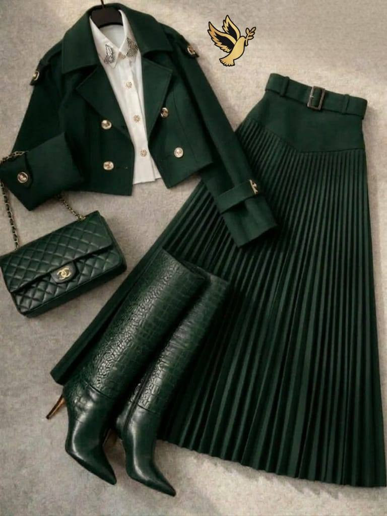 ■ *جديدنا ويامحلا التقل عمي*🤤
■ *طقم نسائي  تلات قطع *🫣

■ *الخامة: شاموه نخب أول*⭕

■ *قطعة فخمة فخمة جاكيت سبور و مبطن ستان و محلا زرار  الكمام محلاية💫 وقميص جاسكاع وتنورة محلاية كمر على خصر و وتكسير بلاسة   قطعة سبور هادية نوع أول  اورجنال يااخي الحلو والتقل مابخبي بي الوان فاخرة*

■ *المقاسات:نمرة واحد بلبس (38..40)ونمرة 2بلبس (42..44)*✅
👸
■ *بي سعر فقط فقط  TL🇹🇷✅ *🔥🔥🔥🔥🔥

■ *القالب نظامي 100% والخامة ذهببب*✅
■♡هي الصورة تتكلم عن القطعة■♡


**إذا كنت صاحب هذا الإعلان وتريد حذفه لأي سبب، رجاءا أرسل رسالة إلى الدعم الفني**