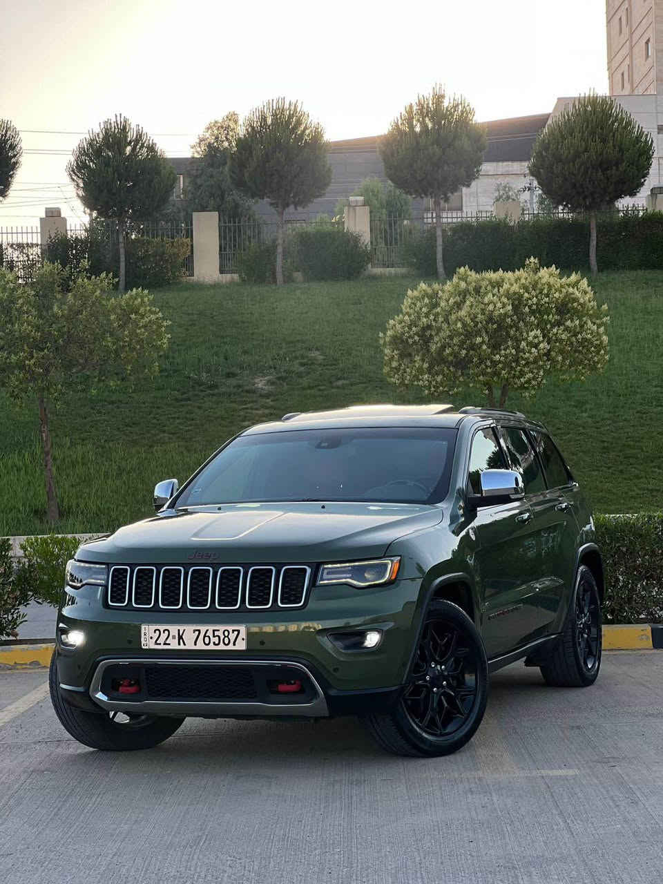 ‎‏grand cherokee trailhawk 2021 

‎‏‎اللَّهُمَّ صَلِّ عَلَى مُحَمَّدٍ وَعَلَى آلِ مُحَمّ
‎گراند جیروکی 
‎محرك 8 سلندر
Rt 5.7 hemi
ماشيه 60 الف
بقية كلها بشرط
فول فول مواصفات

‎شاشة كبير لمس كاميرا حاس

دبلات جوب
‎بانوراما 
‎كشن جلد كشن كهرباي  تبريد مركزية
دواخل احمر بيلادي 
كشنات تدفيه و تبريد
‎ ستيرن تدفيه 
‎رادار خلفي و جانبي
‎بصمة تشغيل عن بعد باب جك ليد زينون 
‎تحكمات ستيرن دبل فوليوم فورويل 
‎سيـارة عل نظافتها احسبها صفر زيرو

‎‏‎تخم تاير الاصلي 

‎‏‎محرك كير بشرط مامفتوح 
‎‏‎سيارة حيل نظيفة كلشي عل بلاد لوك
‎‏‎باسمي السنوية بشرط تحويل و خرامة 
‎‏‎سيارة مابيـها دينار مصرف كامل من كل نواحي
بيها ثلاث قطعه و تكمه و شويه من صگف صبغ

‎نفسي يوم /تحويل و وكالة حاظر 
‎مكاني /داخل سليماني

‎🔸سعر 198$ مجال بصيط

‎رقم تلیفون *********** السليمانية, العراق
