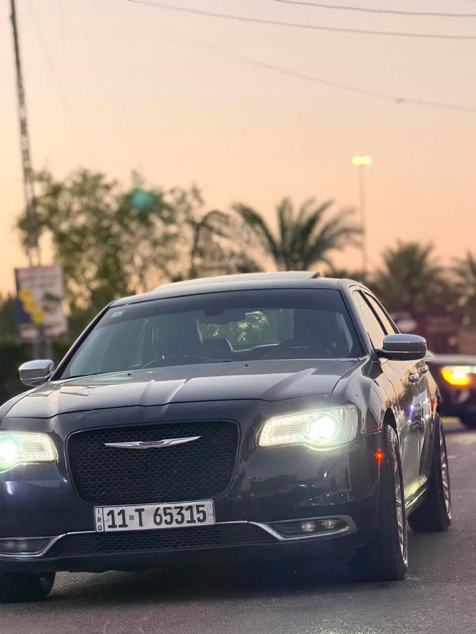 كرايسلر c300 AWD 2017
فول الفول 

بانوراما 

بردة خلفية

كشنات تدفئة +تبريد 

كشنات كهرباء ا

لايت دوار مع السيترين 

كشنات خزن ميموري 

تدفئة ستيرن + مرايات تعتيم 

كير +محرك + تبريد حدادية كهربيات كلها كفالة وجديدة 

شواصي لغد كفالة 

بيها جاملغ مصبوغ والسونار منزلة 

بيها ويل مكسيكي سعره ٦٠٠$ 

تخم تاير جديد 

سيارة جاهزة وحلوة ما ناقصها شي 

(فور ويل السيارة )AWD 

مكاني بغداد حي البياع 

باسمي تحويل ثاني يوم 

***********
السعر ١٦٦
