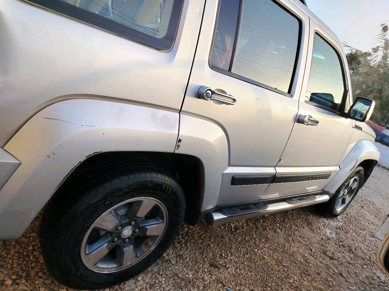 جيب لبتري أمريكى عالية
2008
مكفول من الصبغ وياها سونار 
محرك وكير فول
بيها خسفه من واردها الأمريكي مبين بالصورة
لد كاشف  500 متر بعرض 50
كامرة
حساسات
مانع انزلاق
مانع تدحرج
7 راكب
درع جانبي
وقمارة المنيوم دبل
تخم تأيرات جديد صار سبوع من شادهن
محرك 3700
6
لوكير 
دفع رباعي
4×4
لون رصاصي غير محدود
مشروع وطني
سنوية لحد 27 
رقم بغداد  أ
مميز 4 أرقام 
مشروع وطني 
باسمي ثاني يوم أحول 

السعر92ورقة
كافة الغرامات عليه
رقمي واتساب
***********