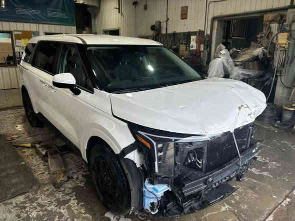 كيا كرنفال 2025 

حره بدون رقم 
مكان بصره 
جاهزه حاليا 

مواصفات عاديه 
بصمه شاشه دجتال 
فول رادار
حساس امامي خلفي 

تبديل بنيد ودعاميه فقط نفس اللون
بدون صبغ 
السعر 

285

***********
واتساب
