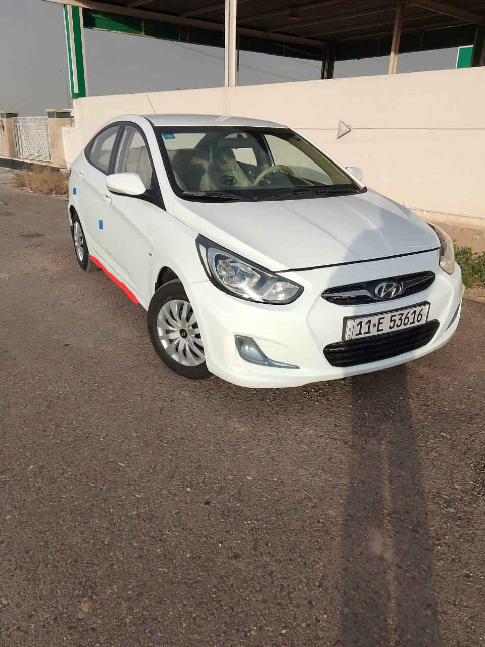 للبيع اكسنت خليجي موديل 13
محرك 1600 دوش مكفول على وضع شركه 
بسمي تحويل مباشر 
السياره جداا نضيفه استخدام شخصي 
فول مواصفات ما عده فتحه  
تحكمات استيرن 
اشاير مري 
جام أوتو 
مكان بغداد الدوره ناحيه الرشيد 
السيارة بيها باب صبغ ودوسه وكارت بل قبق جطه 
وتكحيله كارت تحت الرقم الخلفي ومثل ما موضح بل صور فقط 
***********
السعر 95 بيها مجال كلش بسيط
